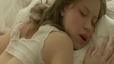 Сборник красивых русских тёлок принимающих сперму на себя и в рот после ебли