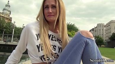 Мужик с большим членом снял на улице немецкую шлюшку и выебал дома в разных позах в пиздёнку